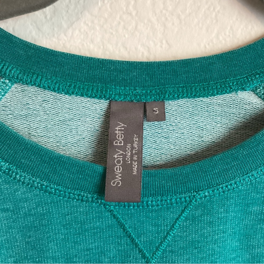 \Sweaty Betty\ Cropped Sweatshirt - Picture 13 of 14